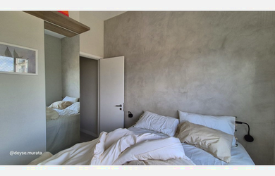 Imagem: O apartamento possui 1 Dormitório, 1 Banheiro, 1 Vaga na garagem