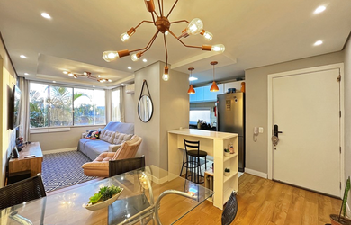 Imagem: O apartamento possui 2 Dormitórios, 1 Banheiro, 1 Vaga na garagem