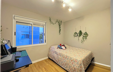 Imagem 2: Apartamento à venda em Porto Alegre-RS, bairro Camaquã, 2 quartos, 1 banheiro, 1 vaga, 67