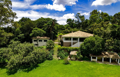 Imagem: A fazenda e está localizado em Vila Pires, Jundiaí à venda