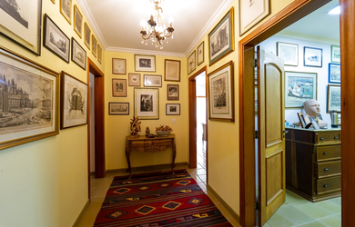 Imagem 6: na Rua Alfredo Abaid. Churrasqueira, Varanda, Área de serviçoeLareira