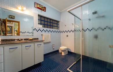 Imagem 9: na Rua Alfredo Abaid. Churrasqueira, Varanda, Área de serviçoeLareira