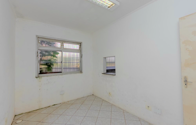 Imagem 5: 4 dormitórios na Rua Guilherme Rehder