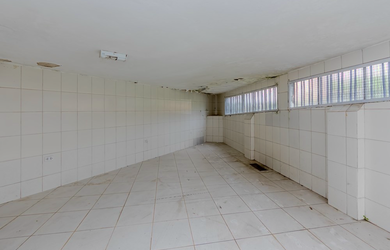 Imagem 4: 4 dormitórios na Rua Guilherme Rehder