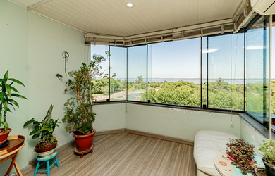 Imagem: O apartamento possui 3 Dormitórios, 1 Suíte, 3 Banheiros