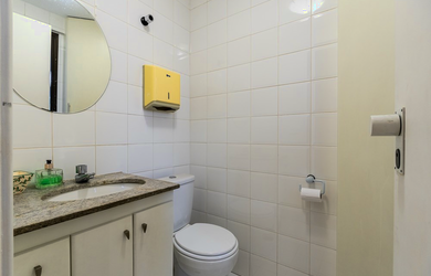 Imagem 16: 2 banheiro na Rua Cunha. Ar-condicionado, 31m² de Área Privadae1 Vaga...