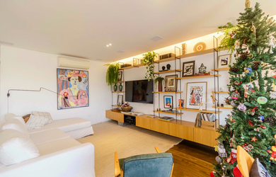 Imagem: O apartamento possui 3 Dormitórios, 1 Suíte, 4 Banheiros