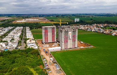 Imagem: O apartamento possui 2 Dormitórios, 1 Suíte, 2 Banheiros