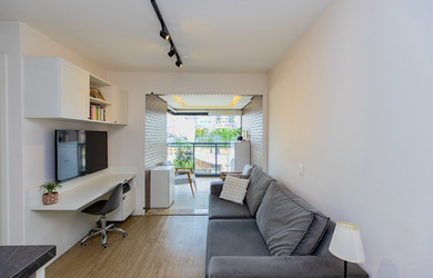 Imagem: O apartamento possui 1 Dormitório, 1 Banheiro, 1 Vaga na garagem