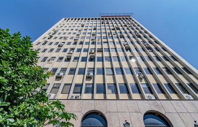 Imagem: A sala comercial possui 2 Banheiros, 1 Vaga na garagem, 43m²