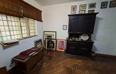 Imagem: A casa possui 2 Dormitórios, 1 Suíte, 3 Banheiros, 1 Vaga