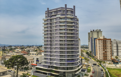 Imagem: O apartamento possui 3 Dormitórios, 3 Suítes, 4 Banheiros