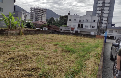 Imagem: O terreno e está localizado em Centro, Jaraguá do Sul à venda