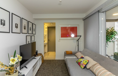 Imagem: O apartamento possui 1 Dormitório, 1 Banheiro, 1 Vaga na garagem