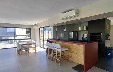 Imagem 7: na Rua Madre Clara. PiscinaeChurrasqueira