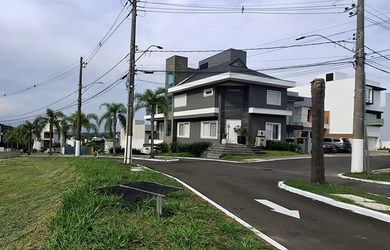 Imagem 12: na Rua Madre Clara. PiscinaeChurrasqueira
