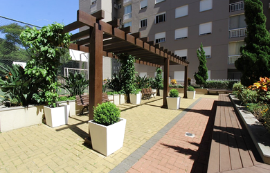 Imagem: O apartamento possui 2 Dormitórios, 1 Suíte, 2 Banheiros