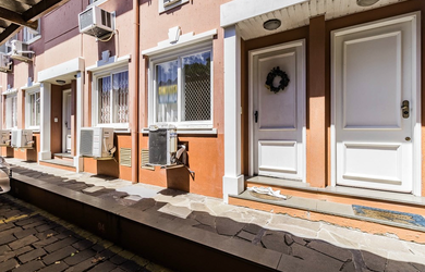 Imagem: A casa possui 3 Dormitórios, 1 Suíte, 3 Banheiros, 2 Vagas