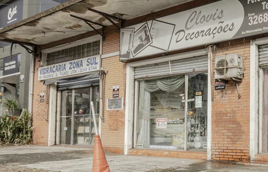 Imagem 3: PREDIO COMERCIAL em Porto Alegre - RS, Tristeza