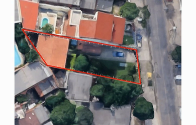 Imagem: O terreno está localizado em Jardim Lindóia, Porto Alegre