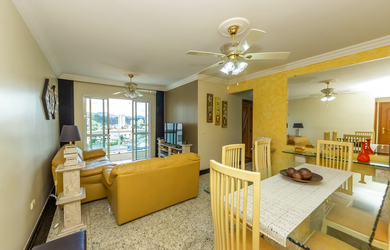 Imagem: O apartamento possui 3 Dormitórios, 1 Suíte, 3 Banheiros