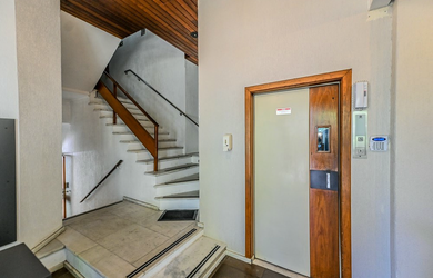 Imagem 7: Apartamento à venda em Porto Alegre, Rio Branco, com 2 quartos, 77m²