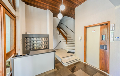 Imagem 8: Apartamento à venda em Porto Alegre, Rio Branco, com 2 quartos, 77m²