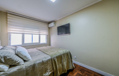 Imagem 2: Apartamento à venda em Porto Alegre, Rio Branco, com 2 quartos, 77m²