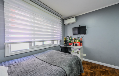 Imagem 15: Apartamento à venda em Porto Alegre, Rio Branco, com 2 quartos, 77m²