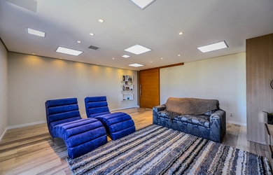 Imagem 8: 5 dormitórios, 5 suíte, 10 banheiro, 4 vagas na garagem