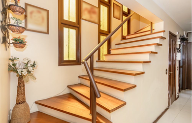 Imagem 5: Casa à venda em Porto Alegre, Moinhos de Vento, com 4 quartos, 174m²