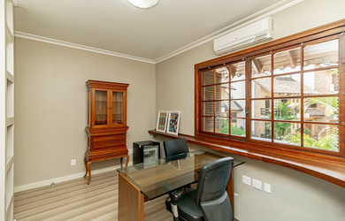 Imagem 4: CASA RESIDENCIAL em Porto Alegre - RS, Bela Vista