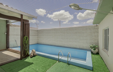 Imagem 2: Casa à venda em Porto Alegre, Jardim Sabará, com 3 quartos, 250m²