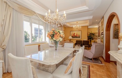 Imagem: O apartamento possui 3 Dormitórios, 1 Suíte, 3 Banheiros