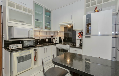 Imagem 14: Apartamento à venda em Porto Alegre, Santana, com 3 quartos, 108m²