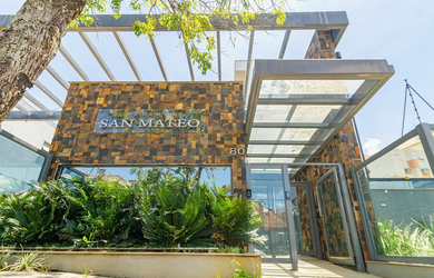 Imagem: A casa em condomínio possui 4 Dormitórios, 2 Suítes, 4 Banheiros