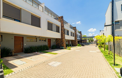 Imagem 11: Casa de condomínio à venda em Porto Alegre, Jardim Itu, com 4 quartos,...
