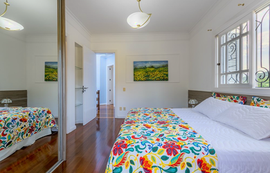 Imagem 7: 4 dormitórios na Rua Doutor Arnaldo Da Silva Ferreira