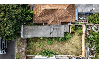 Imagem 2: Terreno à venda em Porto Alegre, Santana, 283,14m²