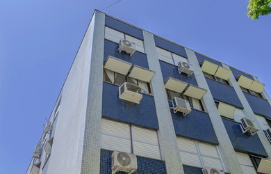 Imagem: O apartamento possui 4 Dormitórios, 2 Banheiros, 1 Vaga na