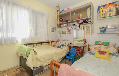 Imagem 11: Apartamento à venda em Porto Alegre, Menino Deus, com 4 quartos, 84m²