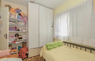 Imagem 3: Apartamento à venda em Porto Alegre, Menino Deus, com 4 quartos, 84m²