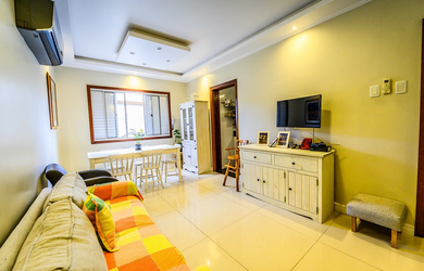 Imagem: O apartamento possui 2 Dormitórios, 2 Banheiros e 83m² de