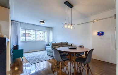 Imagem: O apartamento possui 2 Dormitórios, 2 Banheiros, 1 Vaga na