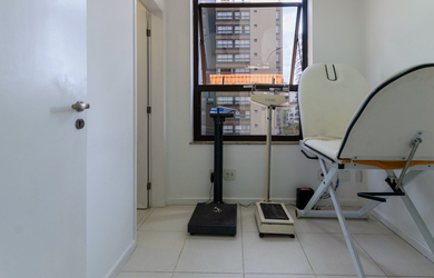 Imagem 6: 4 banheiro na Rua Cubatão