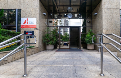 Imagem 12: 4 banheiro na Rua Cubatão