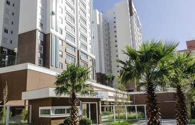 Imagem: O apartamento à venda possui 3 Dormitórios, 3 Suítes, 5 Banheiros