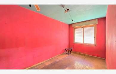 Imagem: O apartamento possui 1 Dormitório, 1 Banheiro, 42m² de Área