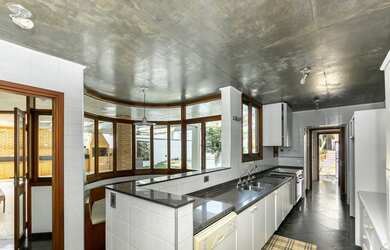 Imagem 2: JFE 365 602291018-100. Piscina, Imóvel novo, 7 Vagas na garageme4 Dormitórios