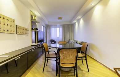 Imagem: O apartamento possui 3 Dormitórios, 1 Suíte, 4 Banheiros